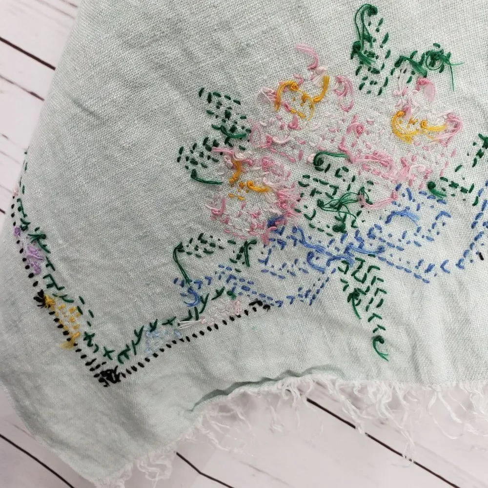 Vintage Dresser Scarf Table Runner Floral‎ Handmade Hand Stitched Fringe Green